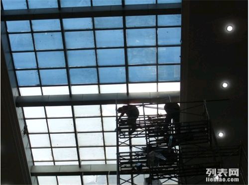 图 房山区学校玻璃防爆膜销售安装试贴 北京建材